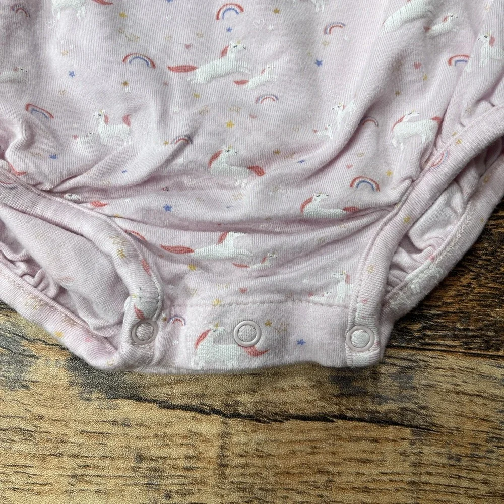 Angel Dear Bamboo Bubble Romper‎ Baby Girl 6-12m Unicorn Cross Back Smocked